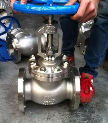 150LB CF8M Stainless steel flange end globe valve